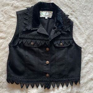 Black Lace Trim Vest DEE’ DESIGNS